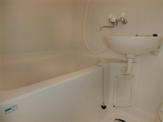 プライムホームズ１３２の浴室