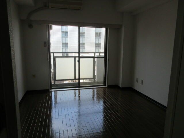 シャンプル亀戸の居間・リビング