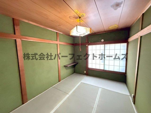 津田元町2丁目テラスハウス　賃貸の和室|和室、ちょっとしたくつろぎスペースにいかがでしょうか