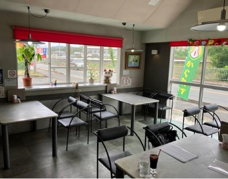 五島貸店舗の内装