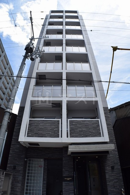 Gladio上町台の外観
