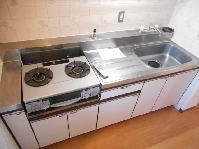 サンライフ南大塚Ａのキッチン