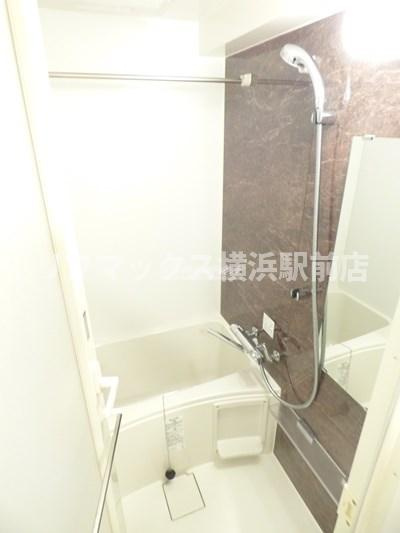 【浴室】ラクラス横浜 