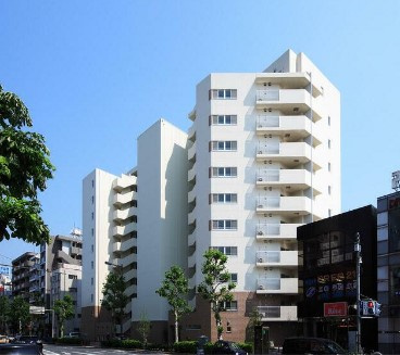 【外観】 | エーデル練馬 | 鉄筋コンクリート造のがっちりとした建物。