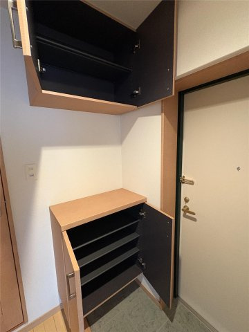 マリベールASAHIの玄関|マリベールASAHIの収納