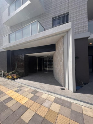 【エントランス】 | ミッドヴィレッジ曽根