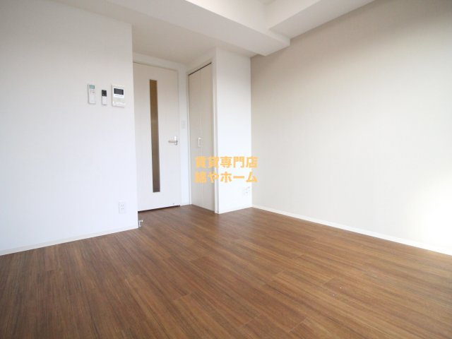 グランパシフィック長橋の寝室|使い勝手のいい寝室です