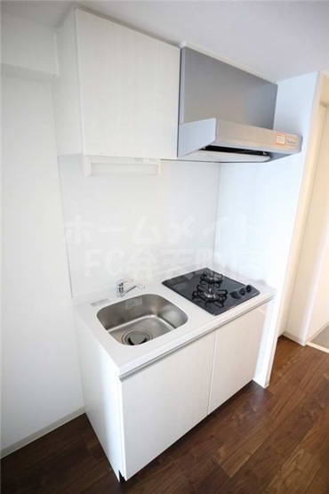 【キッチン】 | ジアコスモ九条シエル | 2口ガスコンロキッチンです