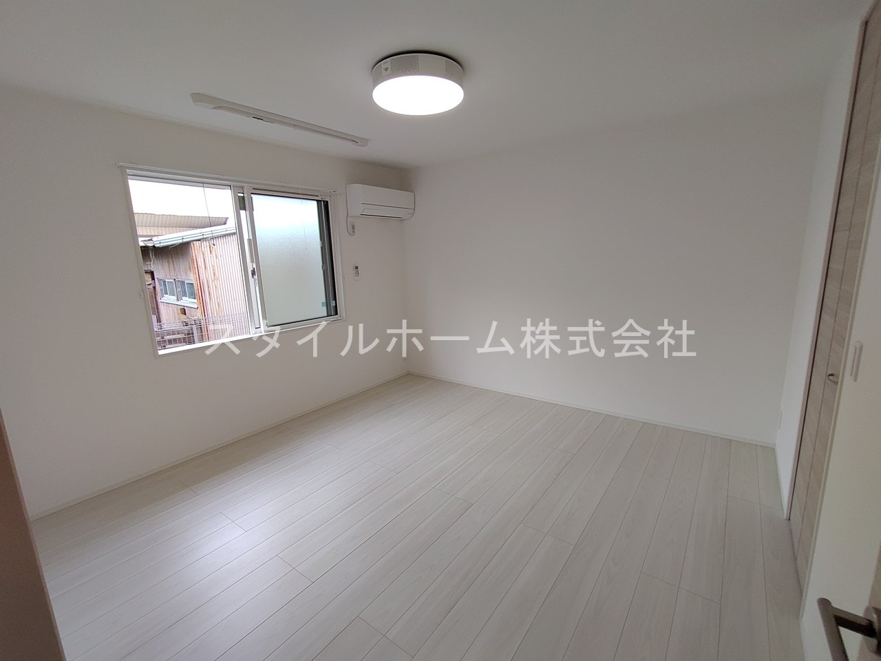 ファミール駅西の居間・リビング|イメージ写真です。