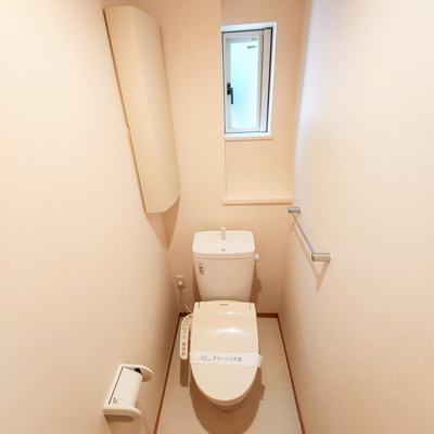 【トイレ】 | アン・ウィスタリア