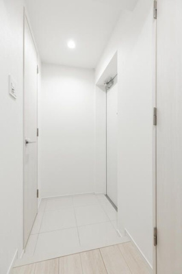 【玄関】 | アジールコート三軒茶屋