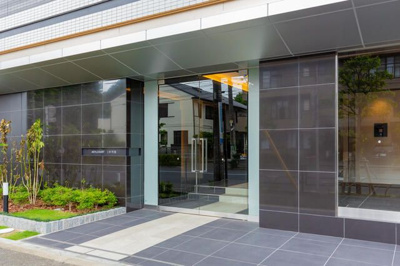 【エントランス】 | アジールコート三軒茶屋