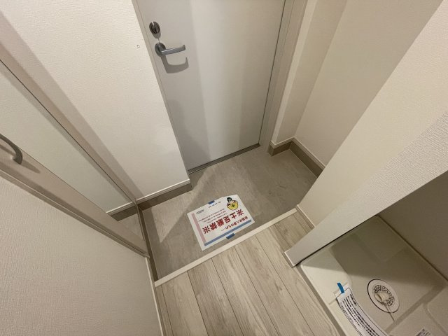 ヴィラ鳩ヶ谷の玄関|※別号室参考写真