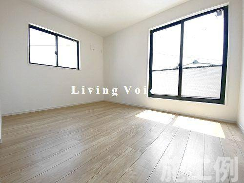 【洋室】 | 【仲介手数料０円】藤沢市羽鳥1期　新築一戸建て　1号棟　全2棟 | 藤沢市羽鳥1期　新築一戸建て　全2棟