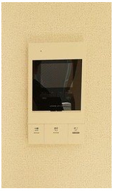 メゾン・ド・プリュネのセキュリティ|TVモニター付インターホン