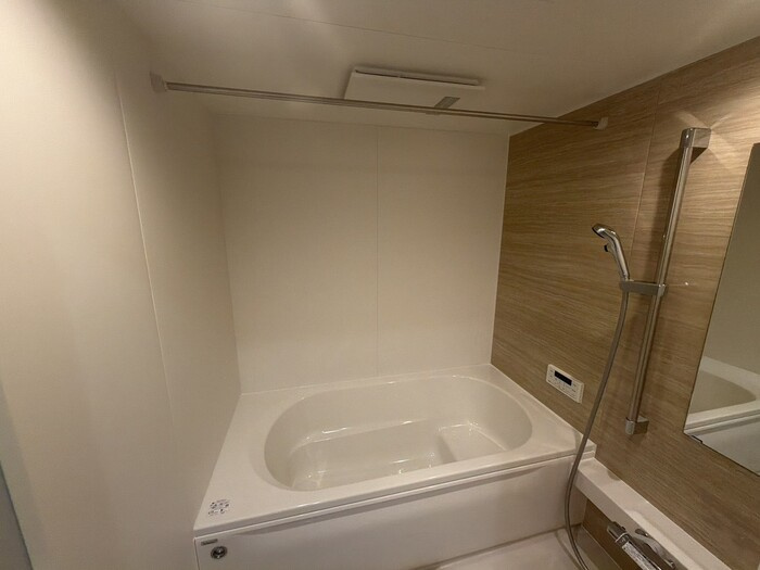 スプランデュール高井田の浴室