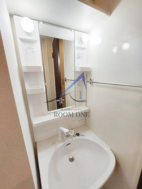 サニーハウスBの洗面所|洗面台です。