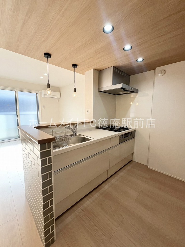 大東市太子田２丁目のハイツのキッチン