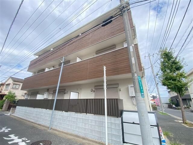 カーサ江戸川の外観