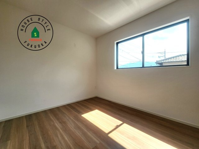 福岡市早良区賀茂2丁目第4-1棟（1号棟）　の洋室|採光良好な洋室は全居室、複層ガラスの遮熱効果と断熱効果で、一年中快適に過ごせます。