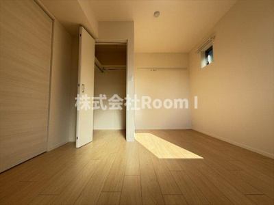 【洋室】 | アヴェイル淡路・旭化成ヘーベルメゾンHEBEL HAUS | 個人の部屋や寝室として使える洋室です