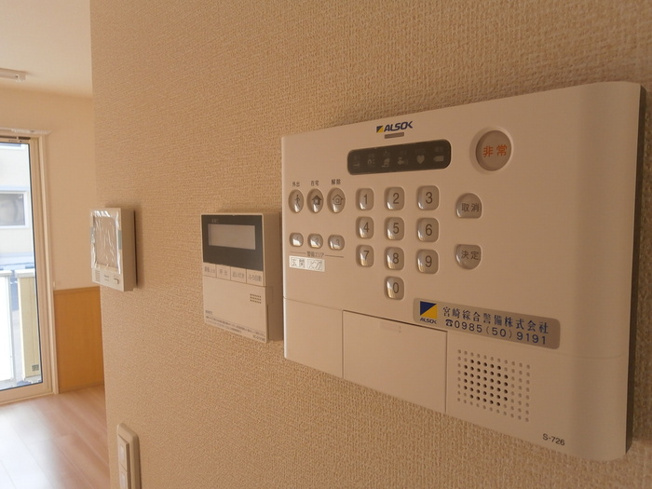 【セキュリティ】 | ウエスト ヴィレッジⅡ A棟 | Ａ106 ホームセキュリティ ＴＶインターホン