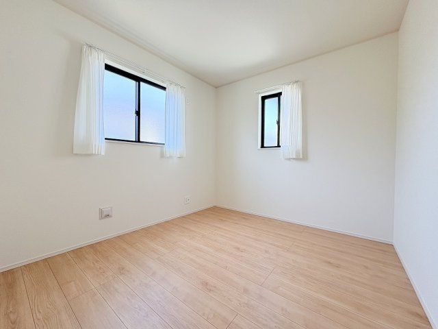 三郷市戸ケ崎5丁目　新築戸建　全10棟　F号棟の洋室|同施工会社の参考写真になります。