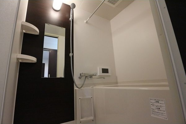 GRANDTIC KRS IIの浴室