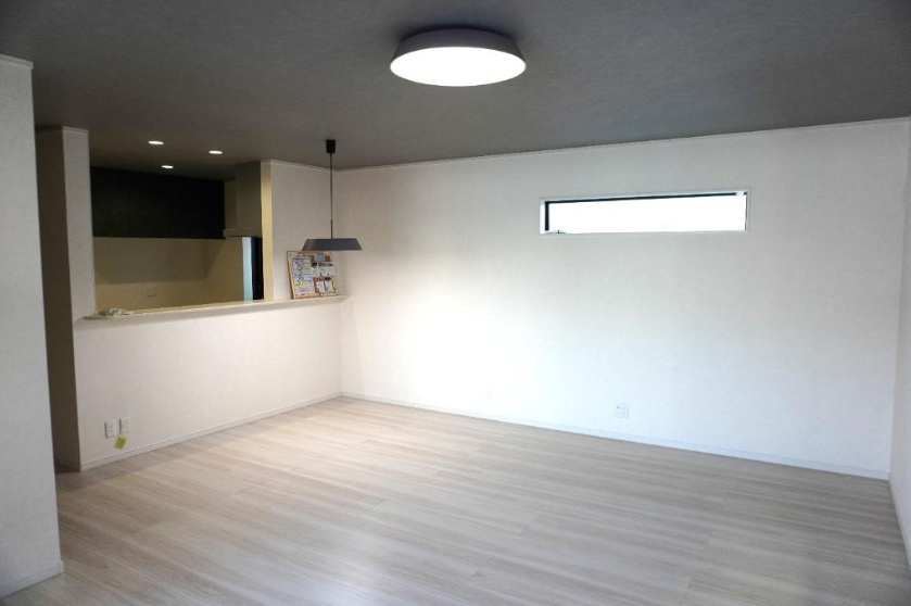 明石市朝霧町2丁目の居間・リビング