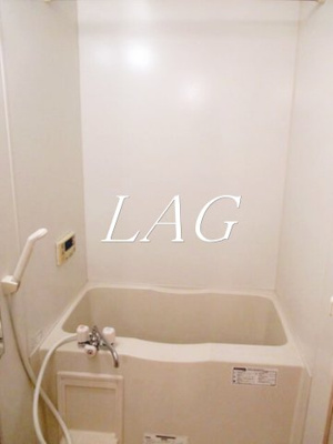 【浴室】 | ＲＯＵＮＤ，７ | お風呂です。