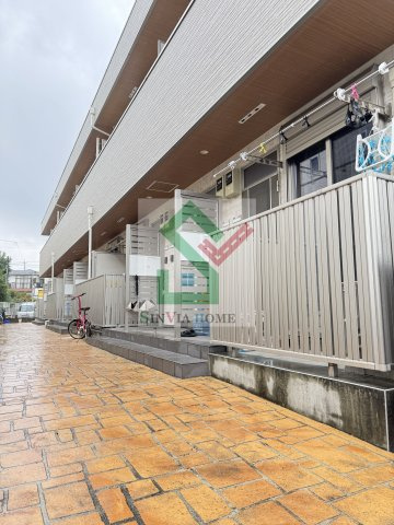 エスト野口町のエントランス