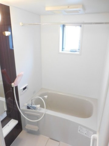 エスト野口町の浴室