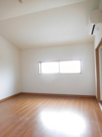 エスト野口町の収納