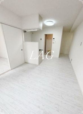 【居間・リビング】 | アイビーハイツ | 洋室のお部屋です。