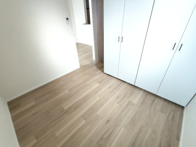 プラネッツの洋室
