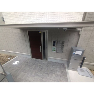 【エントランス】
