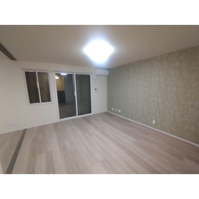 【居間・リビング】 | ベルヒルズA