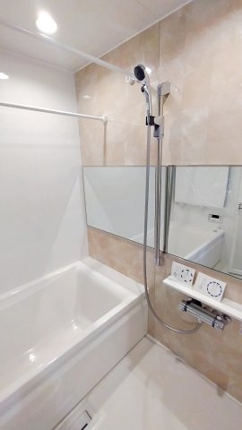 リーベスト保土ケ谷D棟の浴室|きれいなお風呂です