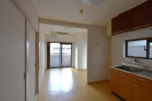 ライオンズマンション荒町のキッチン