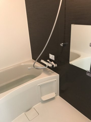 クレヴィスタ練馬武蔵関の浴室