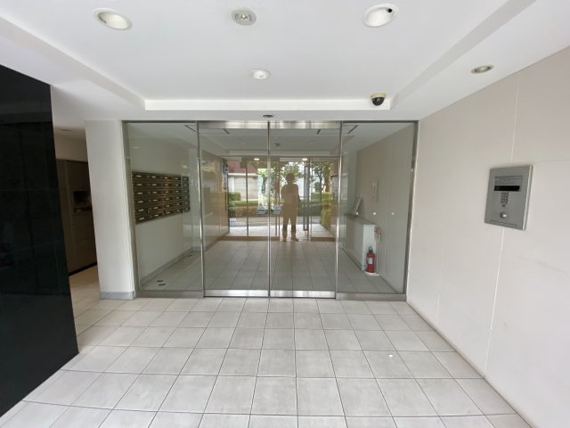 ラ・エテルノ東雪谷のエントランス|毎日通るエントランスはこのようになっています