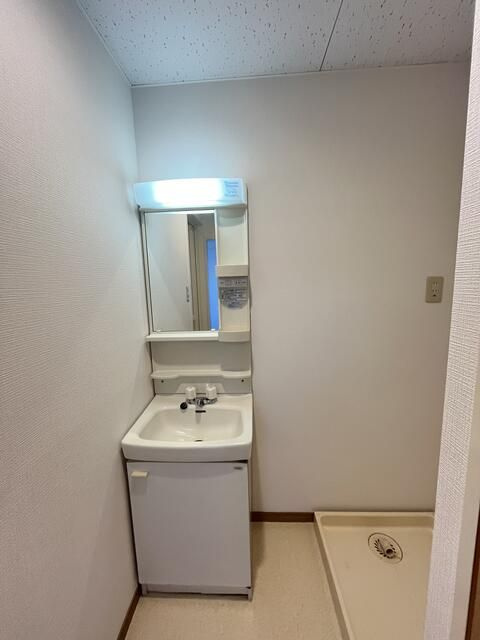 クリアメゾンの独立洗面台