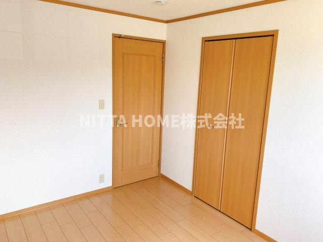 サンヒルズＡの寝室|独立した洋室は寝室や子供部屋にもＧＯＯＤ♪