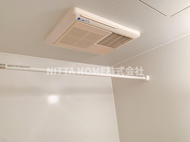 サンヒルズＡのその他共用部分|雨の日の洗濯物の乾燥に便利です◎