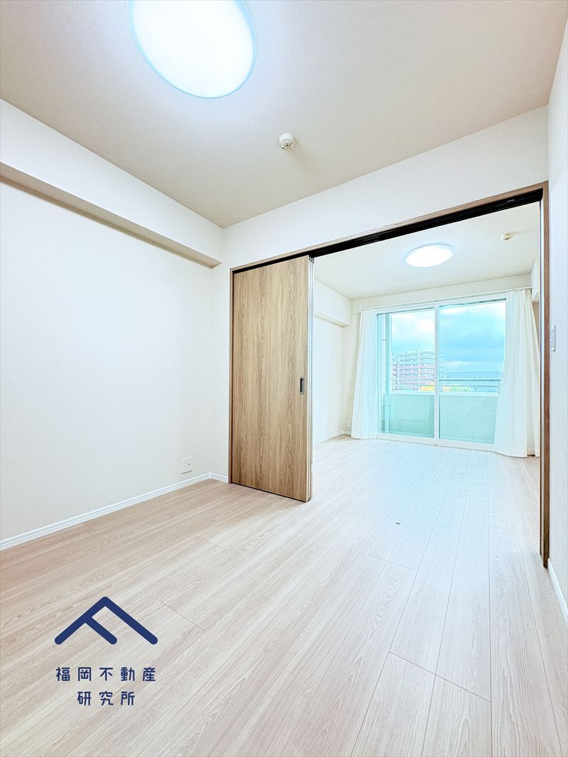 アーサー箱崎公園パークビューの洋室