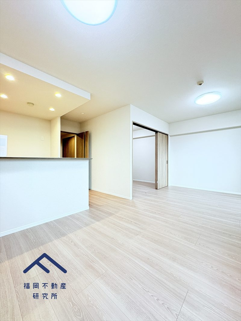 アーサー箱崎公園パークビューの居間・リビング