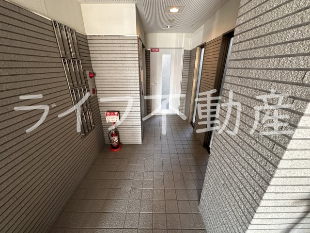 アビテのロビー|ゆとりのあるロビーです