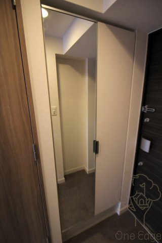 プレサンス新大阪ストリームの玄関