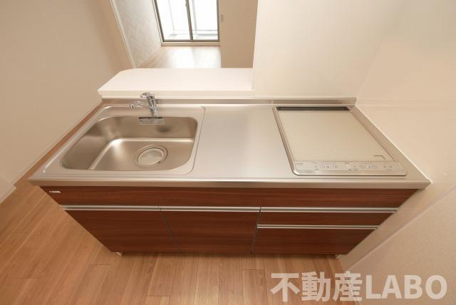 セレニテ難波ミラク参番館のキッチン