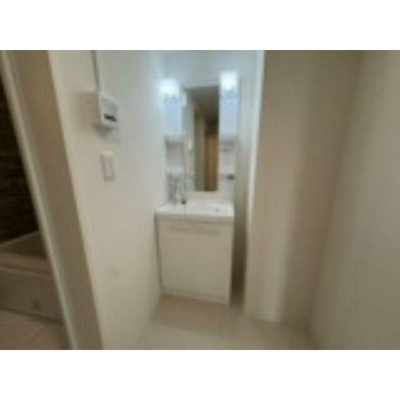 【独立洗面台】 | 秀和高円寺レジデンス | 嬉しい独立洗面台付き。